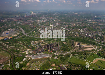 Photo aérienne, parc paysager Nord, industrial museum, autoroute A24, Duisburg, Ruhr, Rhénanie du Nord-Westphalie, Allemagne, Euro Banque D'Images