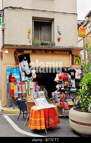 Boutique, Arles, Bouches-du-Rhône, Provence-Alpes-Côte d'Azur, dans le sud de la France, France, Europe Banque D'Images