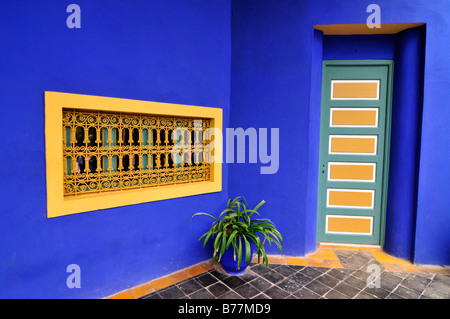 Entrée du studio du peintre français Jacques Majorelle, 1886-1962, dans le Jardin Majorelle, Marrakech, Maroc, Afrique Banque D'Images