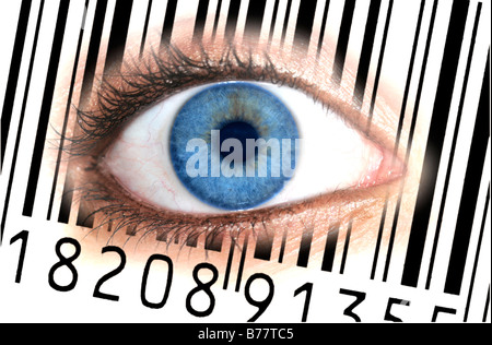 Gros plan d'un oeil avec le code à barres EAN, European Article Number, sur un iris, image symbolique pour client transparent Banque D'Images