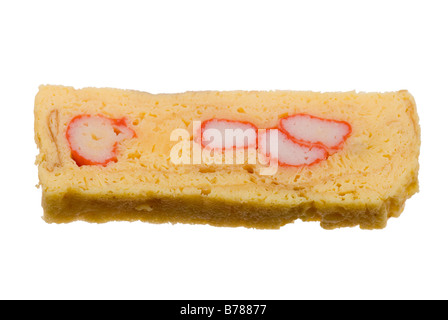 Morceau de sushi oeufs isolé sur fond blanc Banque D'Images