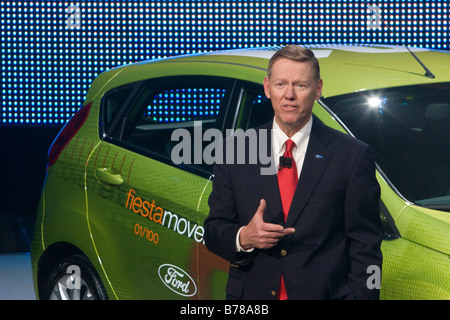 Détroit, Michigan Ford PDG Alan Mulally à la North American International Auto Show Banque D'Images
