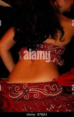 Danseuse du Ventre à Dubaï, Émirats arabes unis, ÉMIRATS ARABES UNIS, Moyen Orient Banque D'Images