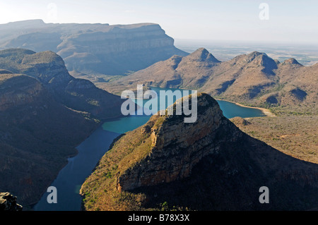 Blyde River Canyon et le réservoir du barrage Blyderivierspoort, Mpumalanga, Afrique du Sud, l'Afrique Banque D'Images