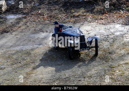 1930 Austin Sports Riley 1093cc CSECC Nouvelle Année tests de conduite Brooklands Janvier 2009 Banque D'Images