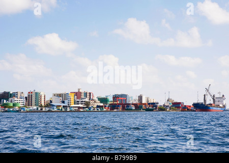 Homme à partir de la mer (capitale des Maldives) Banque D'Images