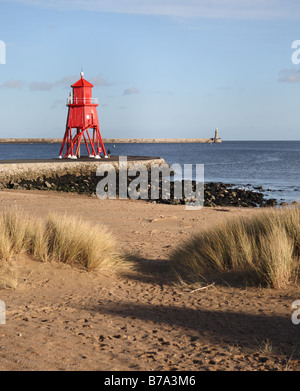 L'épi et Tynemouth Pier Banque D'Images