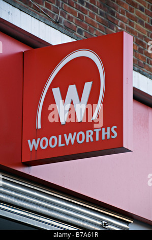 Logo magasin Woolworths London UK Banque D'Images