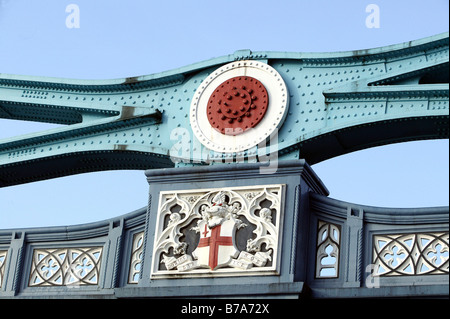 Un des poutres d'acier le Tower Bridge à Londres, Angleterre, Grande-Bretagne, Europe Banque D'Images