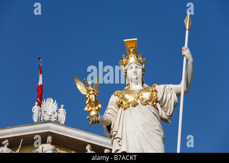 Pallas Athene avec Nike en face du bâtiment du Parlement européen, Vienne, Autriche, Europe Banque D'Images