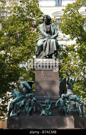 Mémorial à Ludwig van Beethoven sur Beethovenplatz, Vienne, Autriche, Europe Banque D'Images