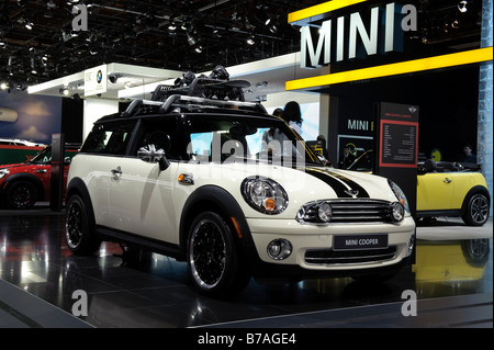 2009 MINI Cooper Clubman au 2009 North American International Auto Show de Detroit Michigan USA Banque D'Images