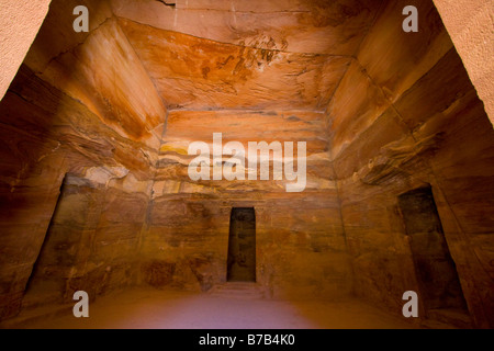 L'intérieur du Conseil du Trésor dans les Ruines de Petra en Jordanie Banque D'Images