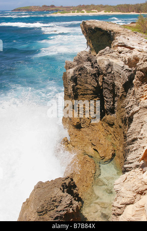 Falaises de Maha'ulepu in South Shore Banque D'Images