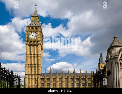 Big Ben et les chambres du Parlement Londres Angleterre Banque D'Images