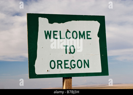 Panneau de bienvenue à la limite de l'état de l'Oregon USA Banque D'Images