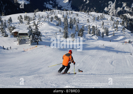 Le ski dans les montagnes Ahorn Mayrhofen Autriche Banque D'Images