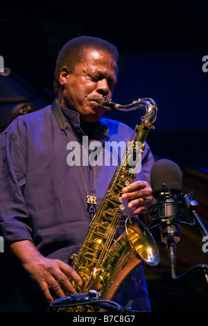 WAYNE SHORTER joue avec son saxophone quartet au 51e Festival de jazz de Monterey Monterey Californie Banque D'Images