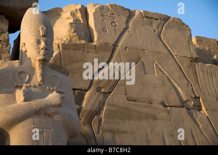 Temple de Karnak, Égypte, Louxor, pharaon, hiéroglyphes Banque D'Images