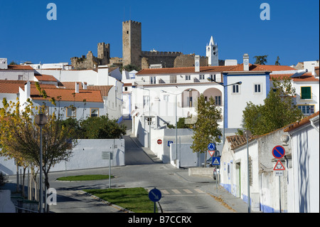 L'Alentejo, Portugal Arraiolos ville et château Banque D'Images