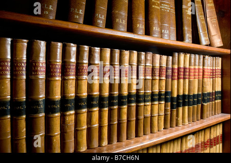 Law Library Close Up Detail of Books Banque D'Images