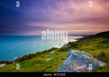 Vue vers Looe Cornwall Whitsand Bay UK Europe Banque D'Images