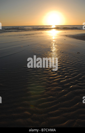 La réflexion du soleil dans l'eau Banque D'Images