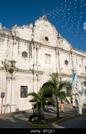 Cathédrale de Cebu façade, Cebu City, Cebu, Visayas, Philippines Banque D'Images
