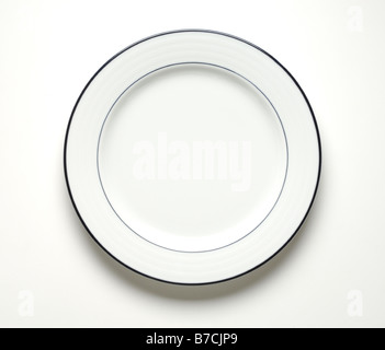 Un tube rond white dinner plate Banque D'Images