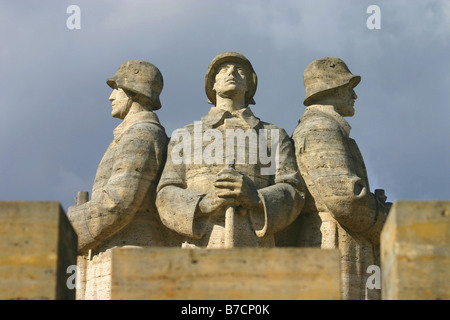 Monument commémoratif de guerre, l'ALLEMAGNE, Basse-Saxe, Bad Pyrmont Banque D'Images