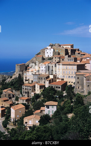 Vue sur Village de Lumio, en Balagne, Corse, France Banque D'Images