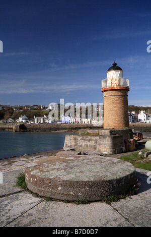 Portpatrick Port et Phare, Mull of Galloway, Dumfries et Galloway, Écosse Banque D'Images