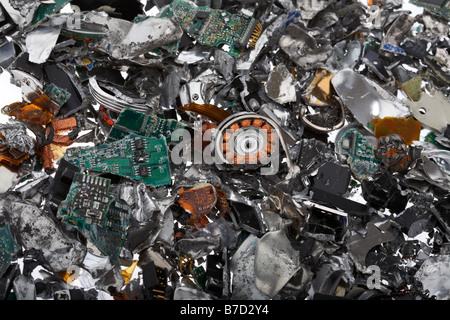 Pile de disque dur de l'ordinateur d'un râpé Banque D'Images