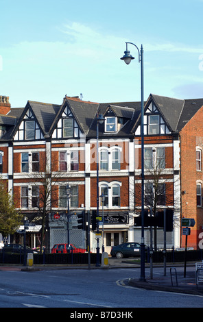 Bâtiments de St Mary's Row, Moseley, Birmingham, Angleterre, RU Banque D'Images