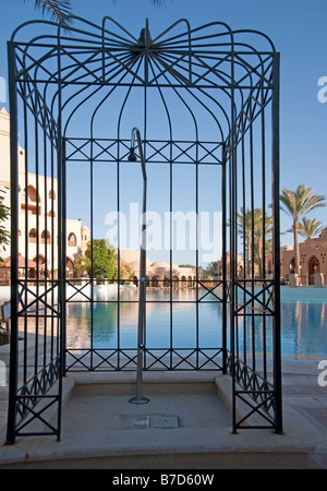 Cage à oiseaux douche Makadi Palace Hotel Banque D'Images