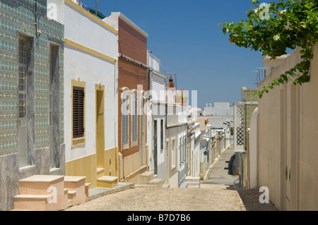 L'Est de l'Algarve, Fuseta, typique village Street Banque D'Images