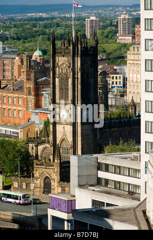 Vue de haut niveau de la Cathédrale, Manchester, Angleterre, RU Banque D'Images