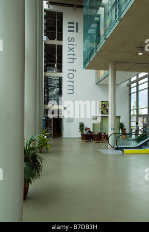 Intérieur de l'Amérique du Manchester College et la Bibliothèque, Harpurhey, Manchester, Angleterre, RU Banque D'Images