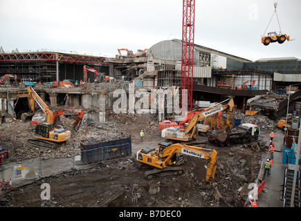 Vue grand angle d'un site de démolition à Southwark Towers, 32 London Bridge, Southwark Banque D'Images