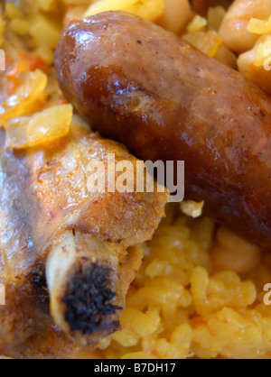 'Arroz al horno' (alias 'Arros al Forn" ou plat de riz cuit au four). Plat typique de la cuisine valencienne. Espagne Banque D'Images