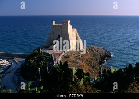 Tour Truglia, Sperlonga, Latium, Italie Banque D'Images