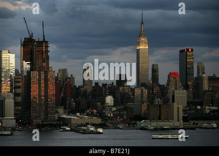 Midtown Manhattan & Empire State Building, New York City, USA Banque D'Images