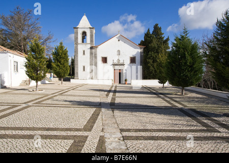 L'église de château de Sesimbra, Portugal Banque D'Images