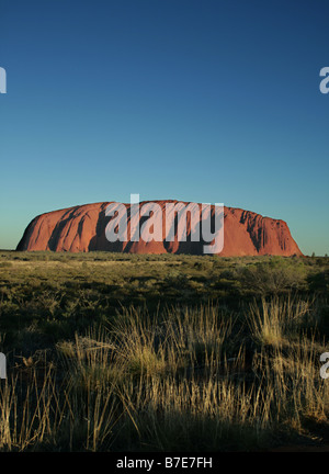 L'Uluru Ayers Rock Australie Territoire du Nord Banque D'Images