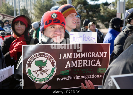 Les protestataires réclament moins de la politique répressive de l'Immigration Banque D'Images