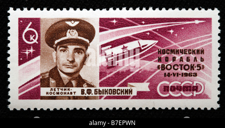 L'astronaute soviétique Bykovskiy, vaisseau spatial Vostok 5' 'affranchissement, stamp URSS, 1963 Banque D'Images