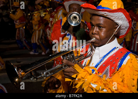 Musiciens Junkanoo Boxing Day Parade, Nassau, Bahamas Banque D'Images