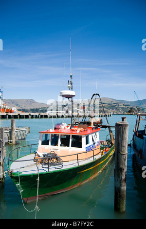 Bateau de pêche commerciale, Lyttelton Harbour, Lyttelton, la péninsule de Banks, Canterbury, Nouvelle-Zélande Banque D'Images