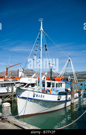 Bateau de pêche commerciale, Lyttelton Harbour, Lyttelton, la péninsule de Banks, Canterbury, Nouvelle-Zélande Banque D'Images