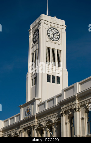 Tour de l'horloge, Timaru District Council Office Building, Place du Roi George, Timaru, Canterbury, Nouvelle-Zélande Banque D'Images